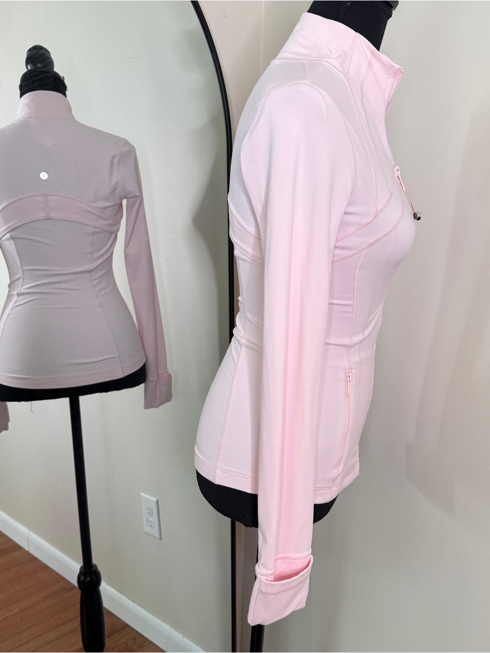 Lululemon Define Jacket Womens Strawberry Milkshake Pink Luon Full Zip Size 4 - Picture 6 of 8